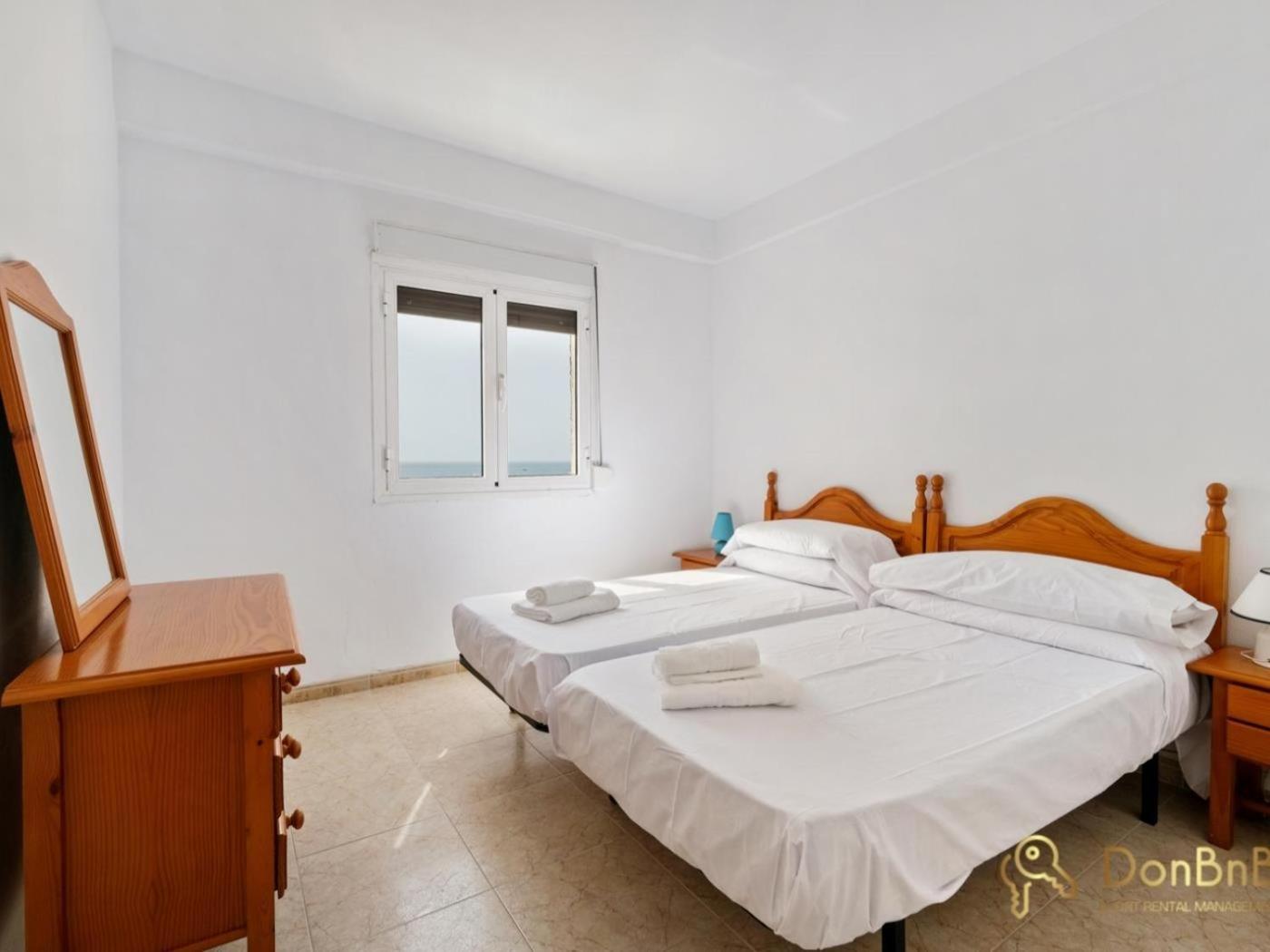 Apartamento Con Piscina En La Primera Linea De Playa De Fuengirola Rum bild