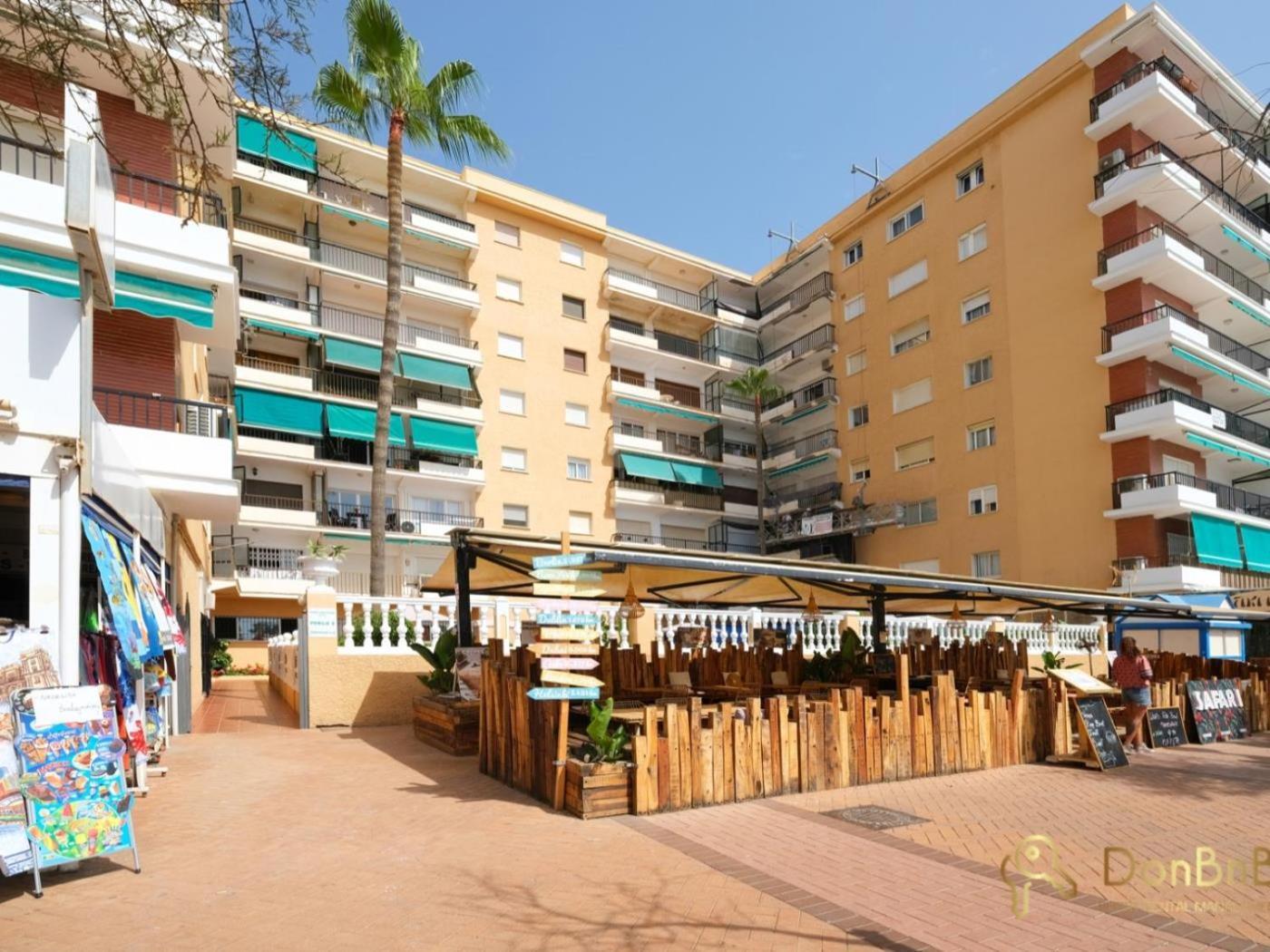 Apartamento Con Piscina En La Primera Linea De Playa De Fuengirola Rum bild