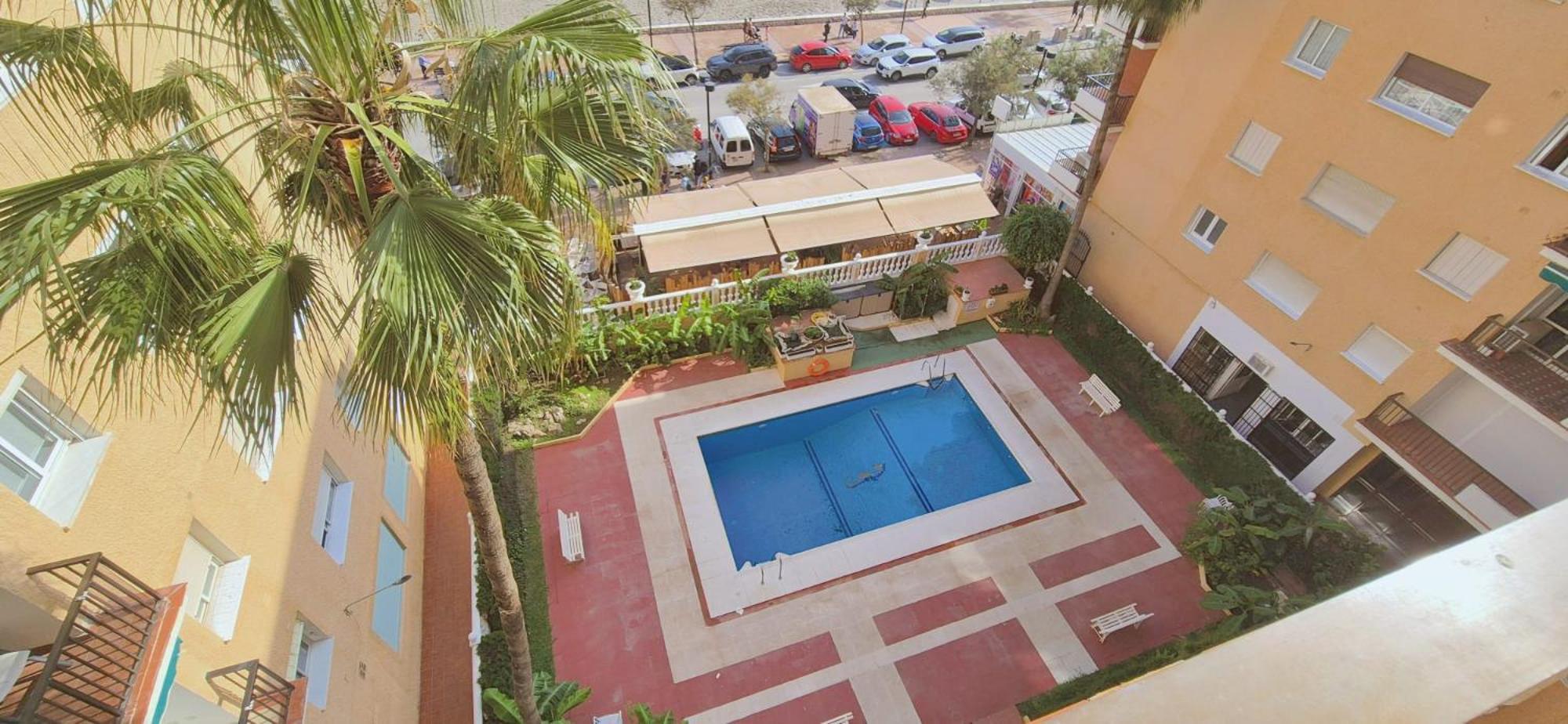 Apartamento Con Piscina En La Primera Linea De Playa De Fuengirola Exteriör bild