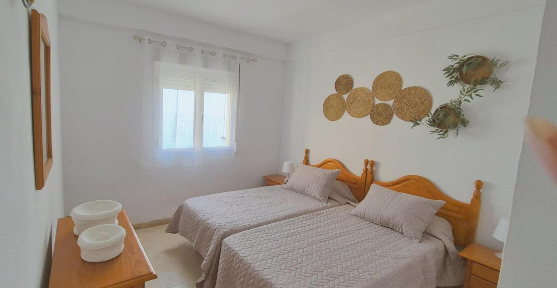 Apartamento Con Piscina En La Primera Linea De Playa De Fuengirola Exteriör bild